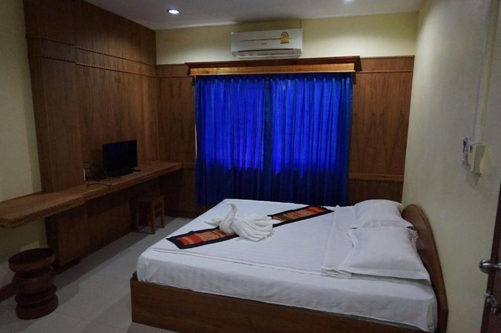 Lankham Hotel Pakse Exteriér fotografie
