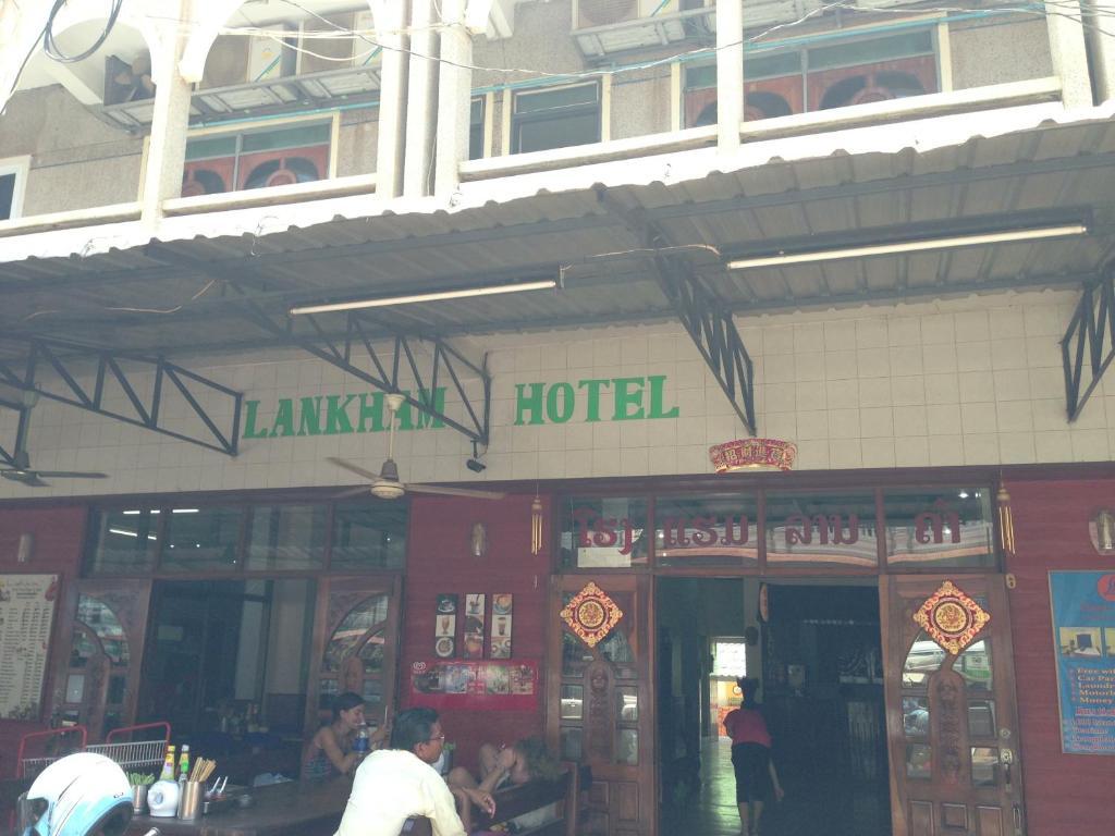 Lankham Hotel Pakse Exteriér fotografie